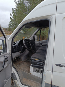Mercedes-Benz Sprinter 311cdi (8 foto / 10)