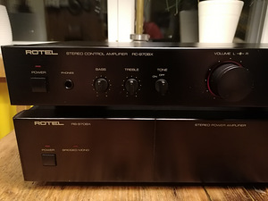 Võimendi Rotel - eelvõim RC-970BX ja lõppvõim RB-970BX (2 foto / 5)