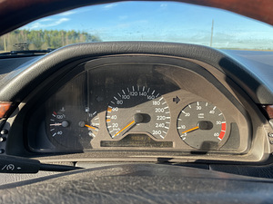MB E300TD OM606.962 98 (7 foto / 7)