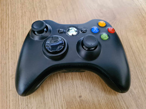 Xbox 360 E 500 GB - Paku hind (6 foto / 7)