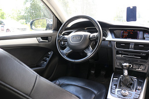 Audi A4 2.0 100kw 2015 (8 foto / 10)
