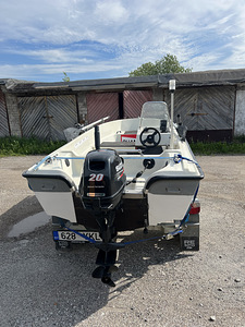 Lami лодка + мотор Suzuki (2 фото из 9)
