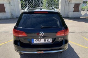 Volkswagen Passat 2.0 125kW (2 foto / 8)