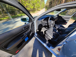 Volkswagen Golf 4 1.9 R4 TDI 85kw (11 foto / 15)