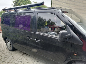 Auto on spetsiaalselt varustatud kalapüügiks ja reisimiseks (3 foto / 8)