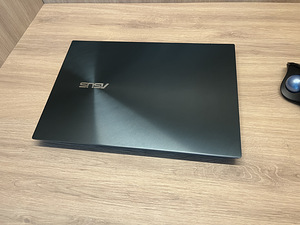 ASUS ZenBook Pro Duo ux582zm (2 foto / 4)
