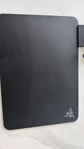 Razer Firefly V2 hiirepadi, must (2 foto / 3)