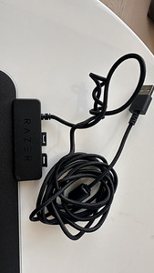 Razer Firefly V2 hiirepadi, must (3 foto / 3)