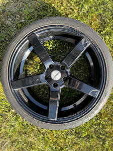 R20 Vossen диски различные 20X10J 5173, 20X8.5J 5173 (4 фото из 4)