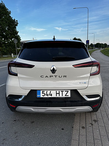 Renault Captur E-TECH PLUG-IN HYBRID 1.6 68kW (4 foto / 10)