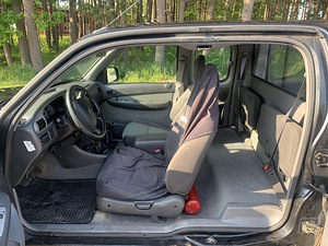 FORD RANGER 2.5d (8 foto / 10)