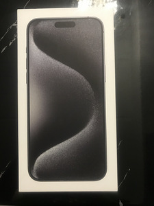 15 PRO MAX 256 GB BLACK TITANIUM (новый) (3 фото из 3)