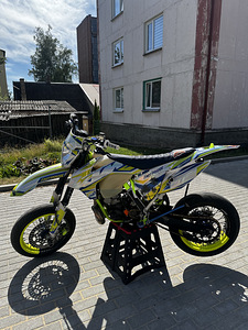 KTM EXC250 2T (3 foto / 9)
