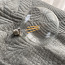 Большая светодиодная лампа osram 6,5 Вт с цоколем E27 (фото #1)