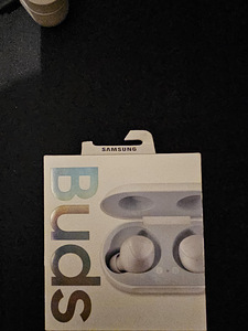 Samsung buds (2 фото из 2)