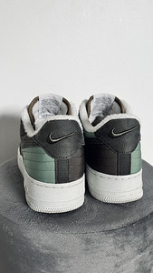 Nike Air Force 1 (3 фото из 3)