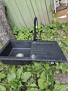Köögi valamu(kiviimitatsioon) (1 foto / 4)