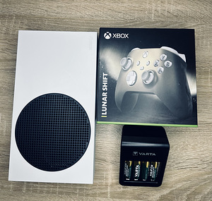 Xbox Series S 512gb / Nagu Uus (3 foto / 3)
