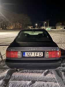 Ауди 100 С4 (8 фото из 12)