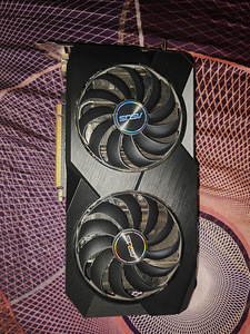 RX 6600XT (5 фото из 5)