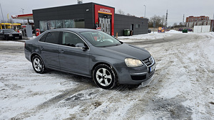 VW Jetta 2.0tdi 102kw 2007a ATM (1 foto / 12)