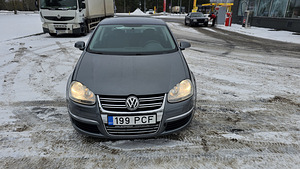 VW Jetta 2.0tdi 102kw 2007a ATM (3 foto / 12)
