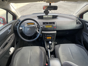 CITROEN C4/1.6HDI /80KW (7 foto / 15)