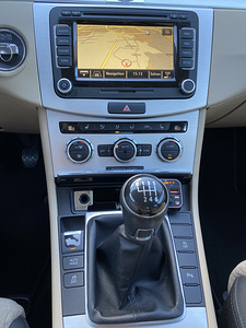 M/V Volkswagen CC 2.0 103 кВт (14 фото из 15)