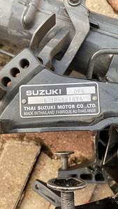 Paadi Mootor Suzuki DF6S (2 foto / 2)