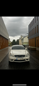 MERCEDES CLS 320CDI (2 foto / 6)