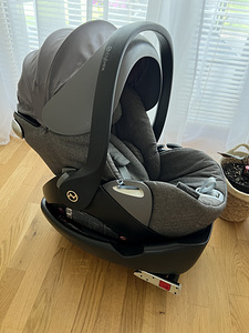 Cybex Cloud Q Platinum 0-13kg turvahäll + isofix alus (5 foto / 8)