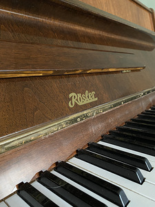 Klaver Rosler, klaver