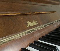 Piano Rösler, пианино