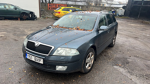 Auto rent (4 foto / 5)
