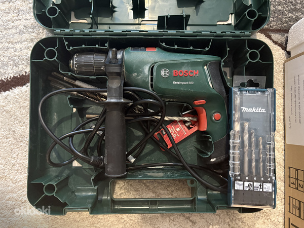 Ударная дрель Bosch Easyimpact 600