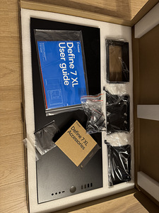 Fractal Define 7 XL (1 фото из 4)