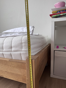 Täispuit voodi + täispuit öökapp+pocket vedrumadrats 80x200 (8 foto / 9)