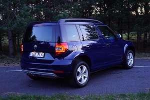 Skoda Yeti (2 foto / 8)