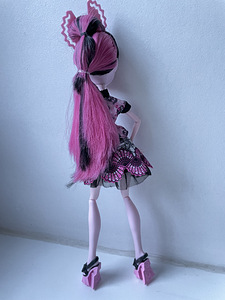 Monster high nukk / nukud LOE! (5 foto / 10)