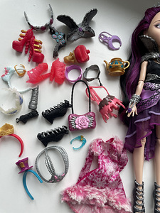 Ever after high nukk ja aksessuaarid koos (3 foto / 5)