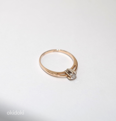 Золотое кольцо с бриллиантом 0.15ct, 585 пробы, вес 1.52 г (фото #1)