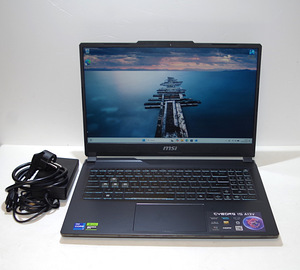 MSI Cyborg 15 A13VE i7 15.6-inch 16/512GB 13620H 2.40 Hz (2 foto / 4)