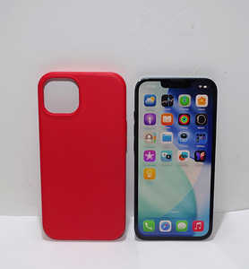 Apple iPhone 13 128GB Black (2 foto / 4)