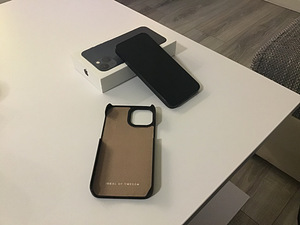 Apple iPhone 13 Mini 128gb Must + Ümbris (5 foto / 5)
