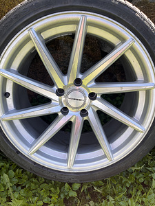 Vossen 5x114,3 18" Erilaiused (3 foto / 10)