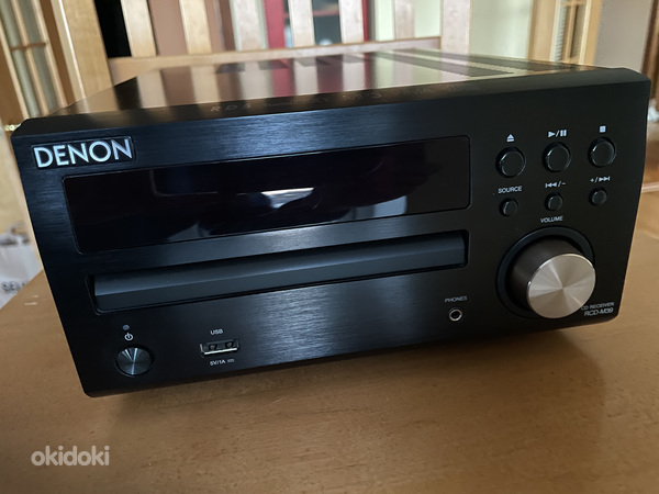 Väike ja tubli CD-stereoressiiver Denon RCD M39