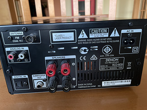 Väike ja tubli CD-stereoressiiver Denon RCD M39 (2 foto / 2)