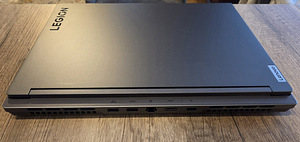 Lenovo Legion Slim 5 — AMD Ryzen 7 7840HS + RTX 4070 (2 foto / 4)