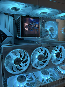 Ryzen 7 9800X3D + RX 9070 XT | 2a. Garantii (2 foto / 3)