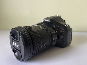 Nikon D5200 + Nikon AF-S DX Nikkor 18-200mm f/3.5-5.6G ED VR (3 foto / 7)